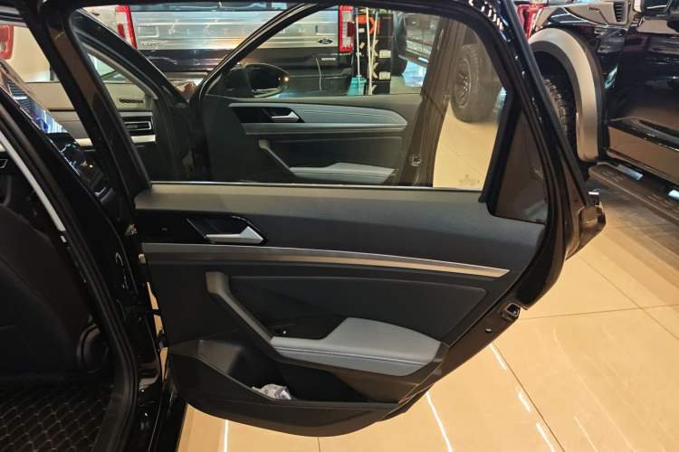 Used Volkswagen Lavida 2024 1.5L Automatic 5 Million Edition
