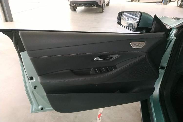 Used  SL03 2022 515 Pure Electric Version
