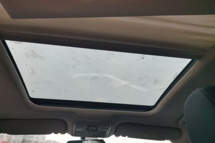 Used Geely Auto Emgrand GT 2015 2.4L Comfort Model
