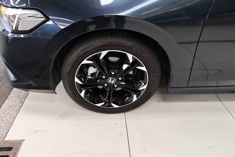 Used Honda Civic 2023 2.0L eHEV Sharp Edition
