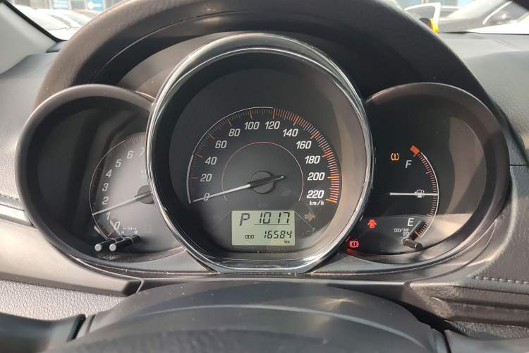 Used Toyota YARiS L 2020 X-Trail X 1.5L CVT Leading Edition
