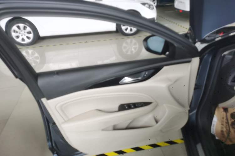 Used Buick Regal 2021 552T Elite Edition
