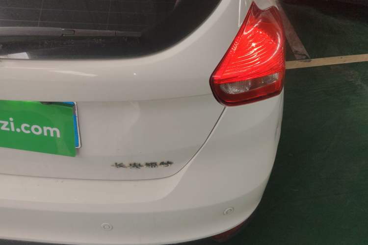 Used Ford Focus 2015 Hatchback 1.6L Automatic Fashion Edition