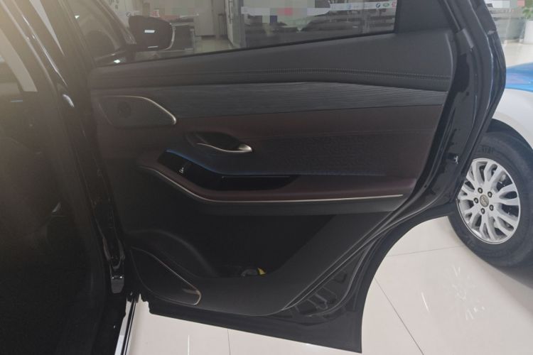 Used Jetour X90 PRO 2024 1.6T DCT Ultimate 7-Seater
