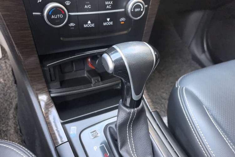 Used HYOSOW S6 2017 1.5T CVT Enjoyment Model
