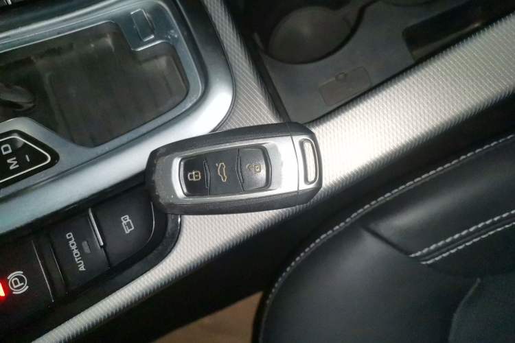 Used Geely Auto Emgrand GL 2018 1.4T DCT Elite Smart Connectivity Version