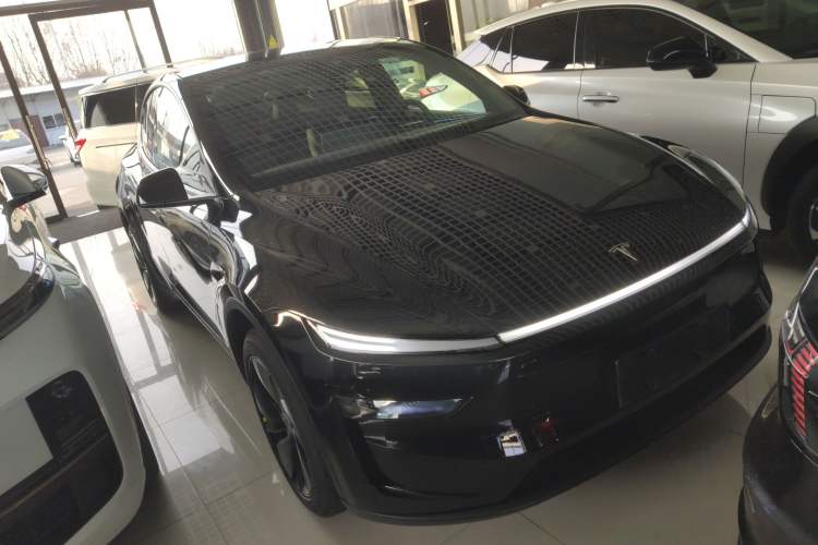 Used Tesla Model Y 2026 Rear-Drive Model