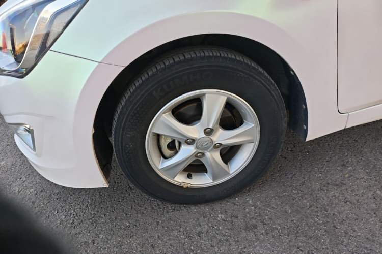 Used Hyundai Verna Ray 2014 1.4L Automatic GLX