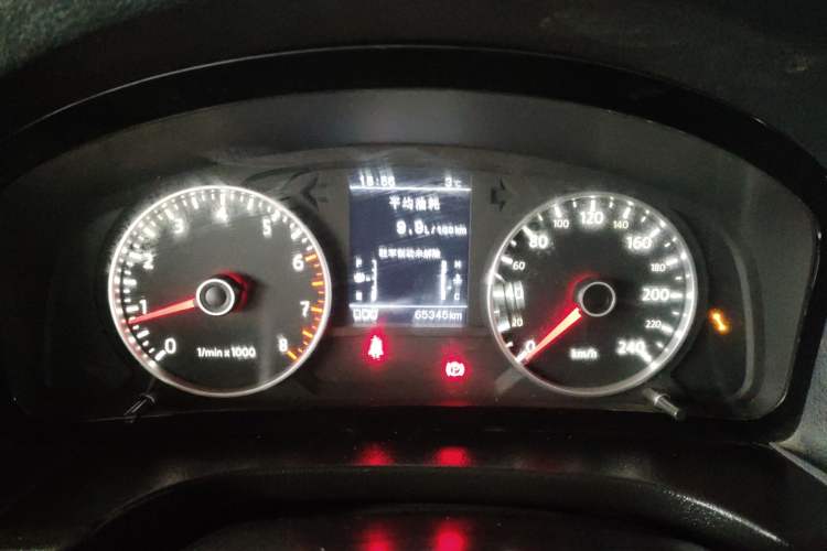 Used Yema T70 2016 1.8L Manual Elite Version
