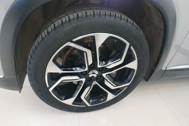 Used Nio ES8 2020 580 km Range Signature Edition Six-Seater Version
