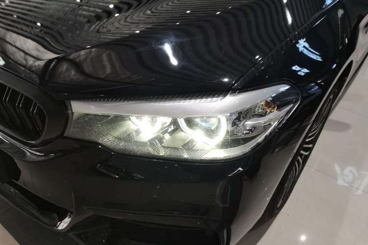 Used BMW 5 Series 2019 530Li Leading Model M Sport Package
