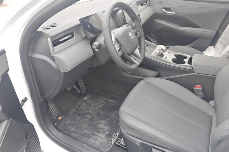 Used BYD Qin PLUS 2025 DM-i Smart Drive 55KM Leading Model