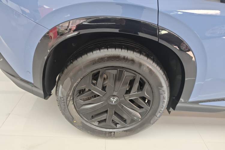 Used Hongqi Tiangong 08 2025 605 Smart Selection Edition
