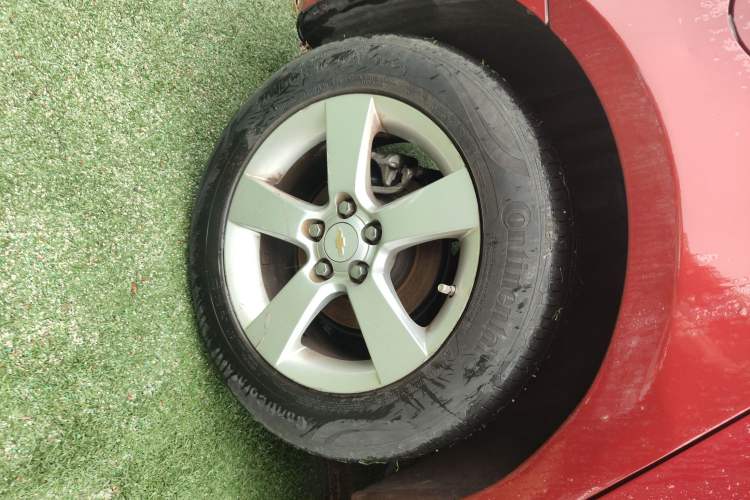 Used Chevrolet Cruze 2013 1.8L SE AT
