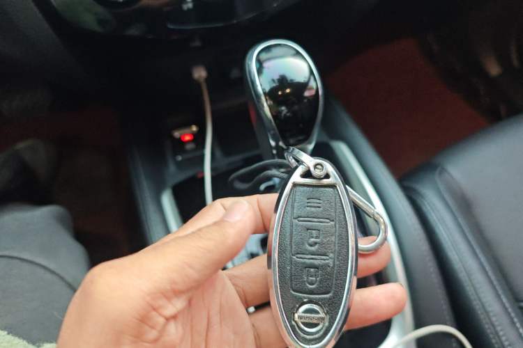 Used Nissan X-Trail 2019 2.0L CVT Smart Connect Comfort Edition 2WD