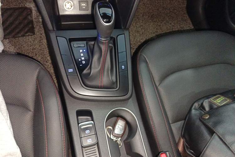 Used Hyundai Elantra 2019 1.4T Dual-Clutch Xuan Dong · Dynamic Model
