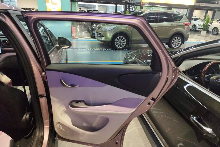 Used BYD Dolphin 2021 405 km Fashion Edition
