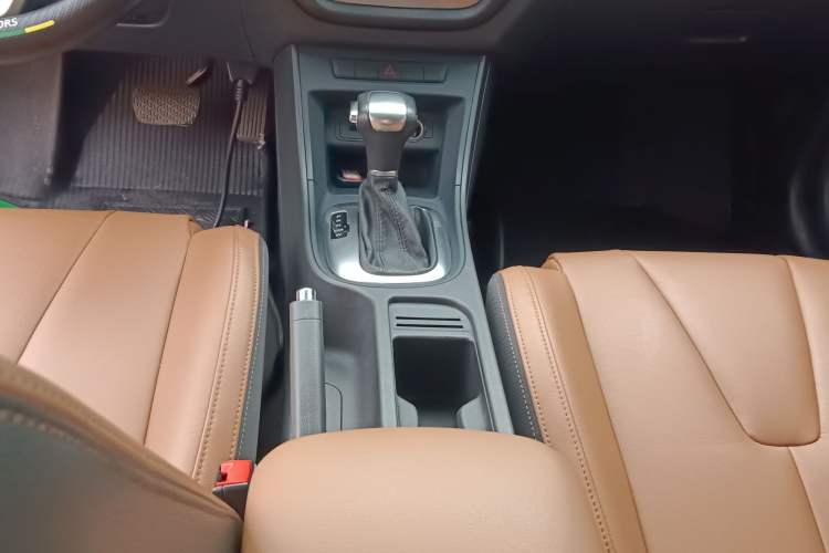 Used MG GT 2016 1.5L Automatic Value-Added Luxury Edition