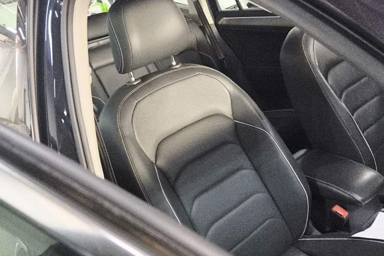 Used Volkswagen Tiguan L 2017 380TSI Automatic All-Wheel Drive Supreme Flagship Edition