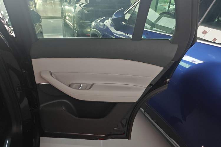 Used Nio EC6 2024 75 kWh
