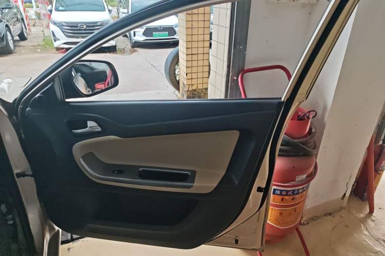 Used Haima Fumei 2014 M5 1.6L Automatic Elite Model
