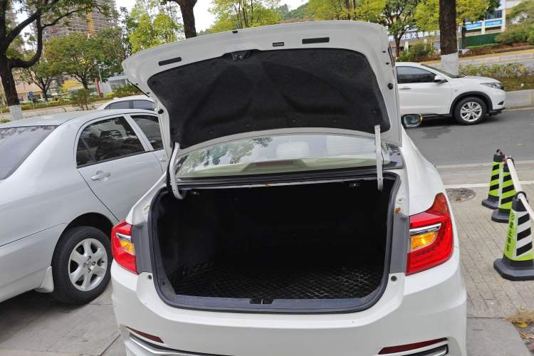 Used Honda Crider 2016 1.8L CVT Comfort Version