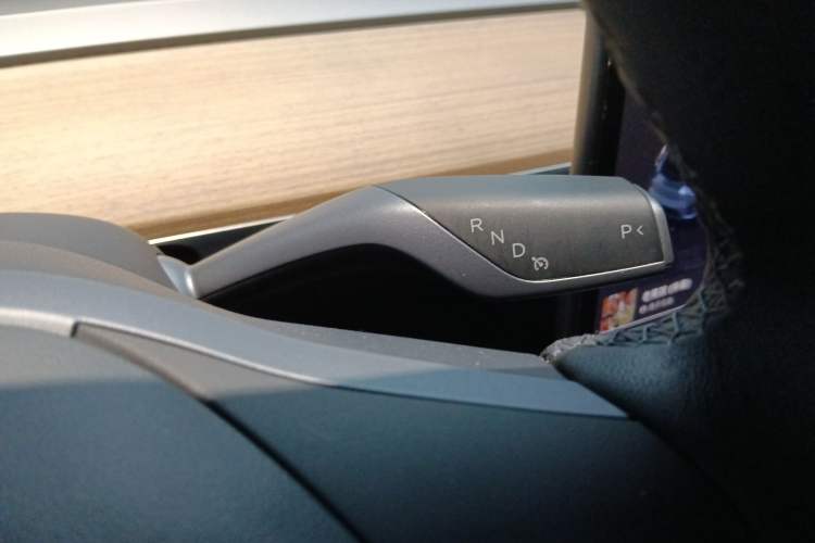 Used Tesla Model Y 2021 Long-Range All-Wheel-Drive Version
