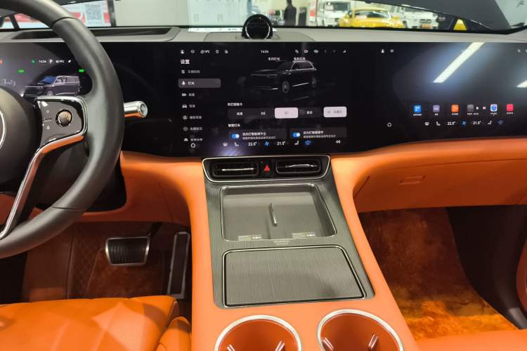 Used Hima AITO M8 2025 Extended-Range Max+ Version 53.4 kWh 5-Seater Edition