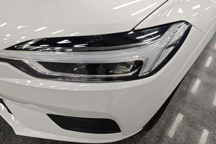 Used Volvo XC60 2019 T5 4x4 Zhiyuan Edition China VI Standard