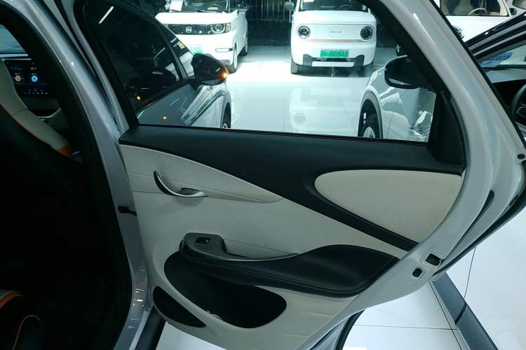 Used BYD Dolphin 2021 405 km Fashion Edition
