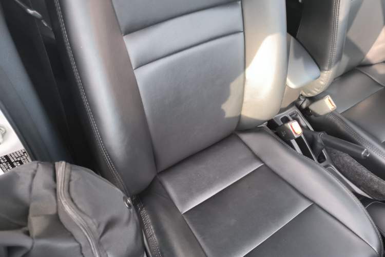 Used Toyota YARiS L 2020 X-Trail X 1.5L CVT Leading Edition
