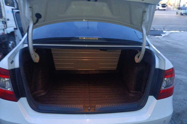 Used Skoda Rapid 2016 1.6L Automatic Chuanxing Edition
