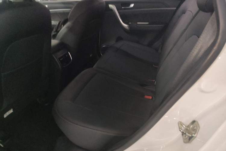 Used Haval M6 2019 1.5T DCT Two-Wheel Drive Elite Version China VI Standard
