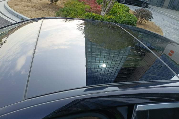 Used Mercedes-Benz E-Class 2023 Updated E 300 L Fashion Edition
