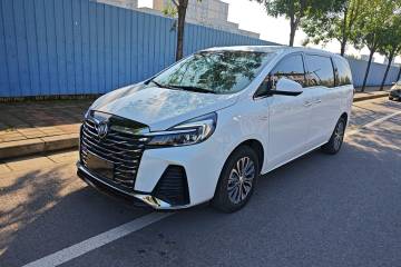 Used Buick GL8 2023 Facelifted Land Cruiser Executive Luxury Version