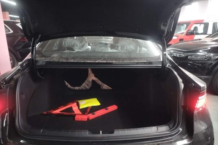 Used Geely Auto Preface 2026 Model Oriental Yao 1.5TD Kunlun Edition