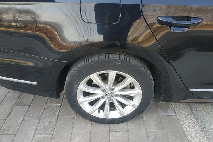 Used Volkswagen Passat 2017 330TSI DSG Luxury Edition
