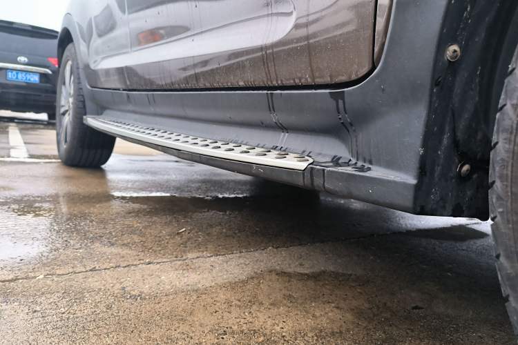 Used Kia Sportage R 2015 2.0L Automatic Two-Wheel Drive DLX Model
