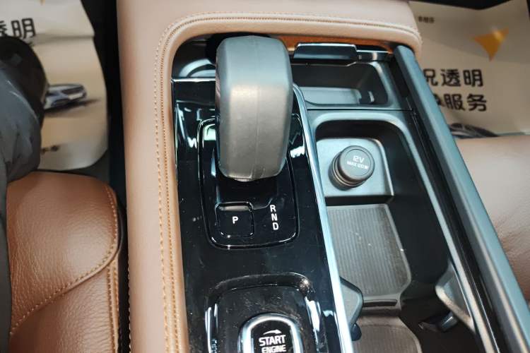 Used Volvo S90 2025 B5 Zhiyi Luxury Edition