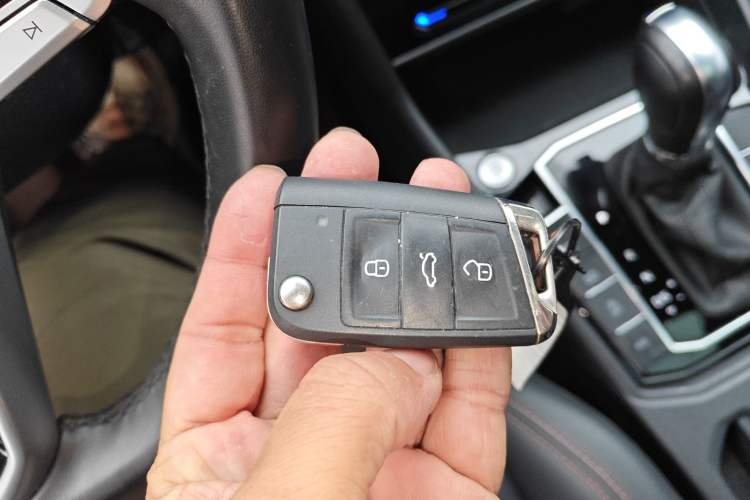 Used Volkswagen Lavida 2023 300TSI DSG Starry Sky Elite Edition
