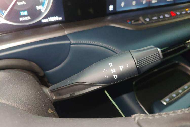 Used VOYAH FREE 2024 Ultra-Long Range Intelligent Driving Version
