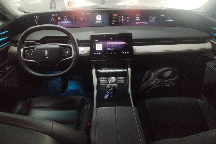 Used Lincoln Nautilus 2025 2.0T Four-Wheel Drive Luxury Edition