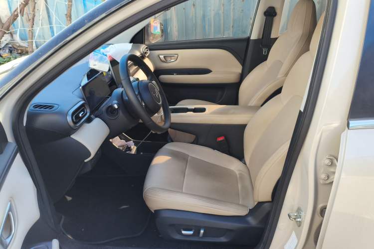 Used Wuling Bingo PLUS 2024 401 km Range 5-Seater Version
