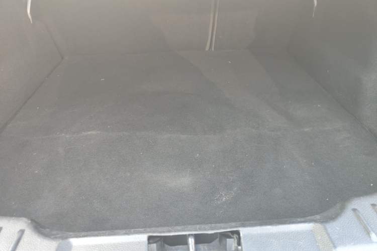 Used Ford Focus 2012 Sedan 1.6L Automatic Fashion Edition
