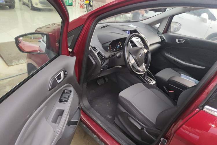 Used Ford EcoSport 2013 1.5L Automatic Fashion Model