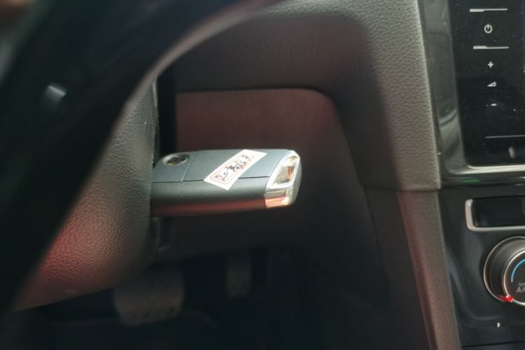 Used Volkswagen Golf 2020 280TSI DSG Comfort Version
