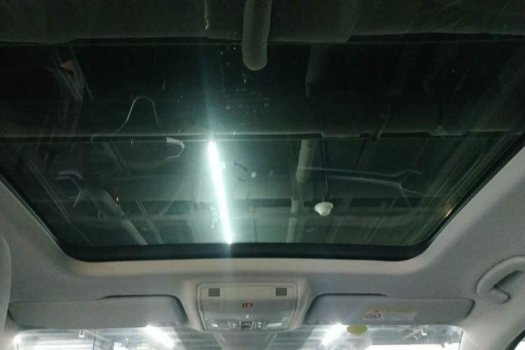 Used Volkswagen Tharu 2024 300TSI Two-Wheel-Drive Moon Luxury Edition