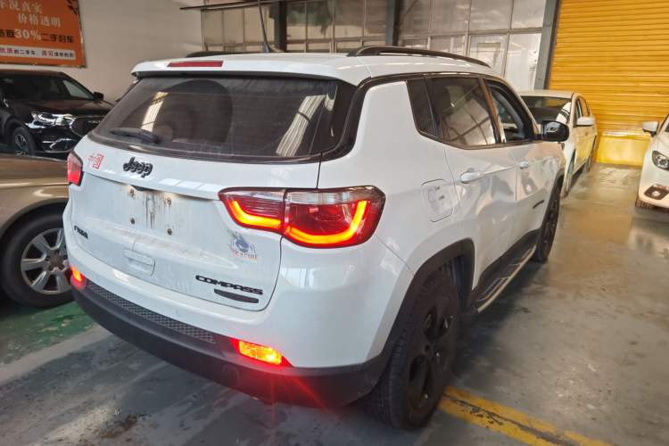 Used  Compass 2020 220T Automatic Night Eagle Edition
