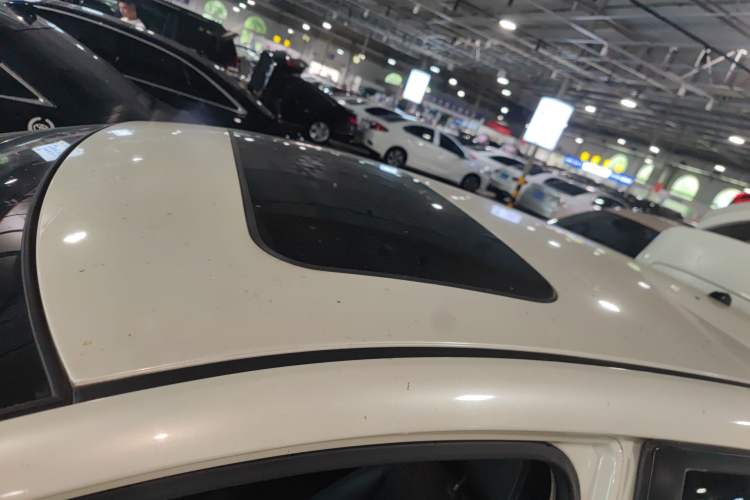 Used Nissan Tiida 2016 1.6L CVT Smart Drive Edition
