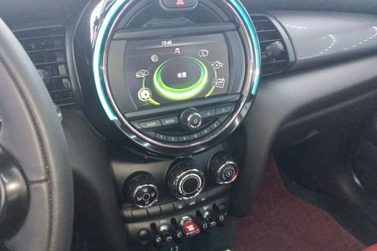 Used  MINI 2016 1.5T COOPER
